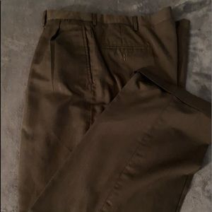 NWOT Men’s brown Haggar dress pants